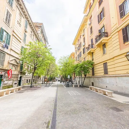 San Pietro View Boutique * Rome